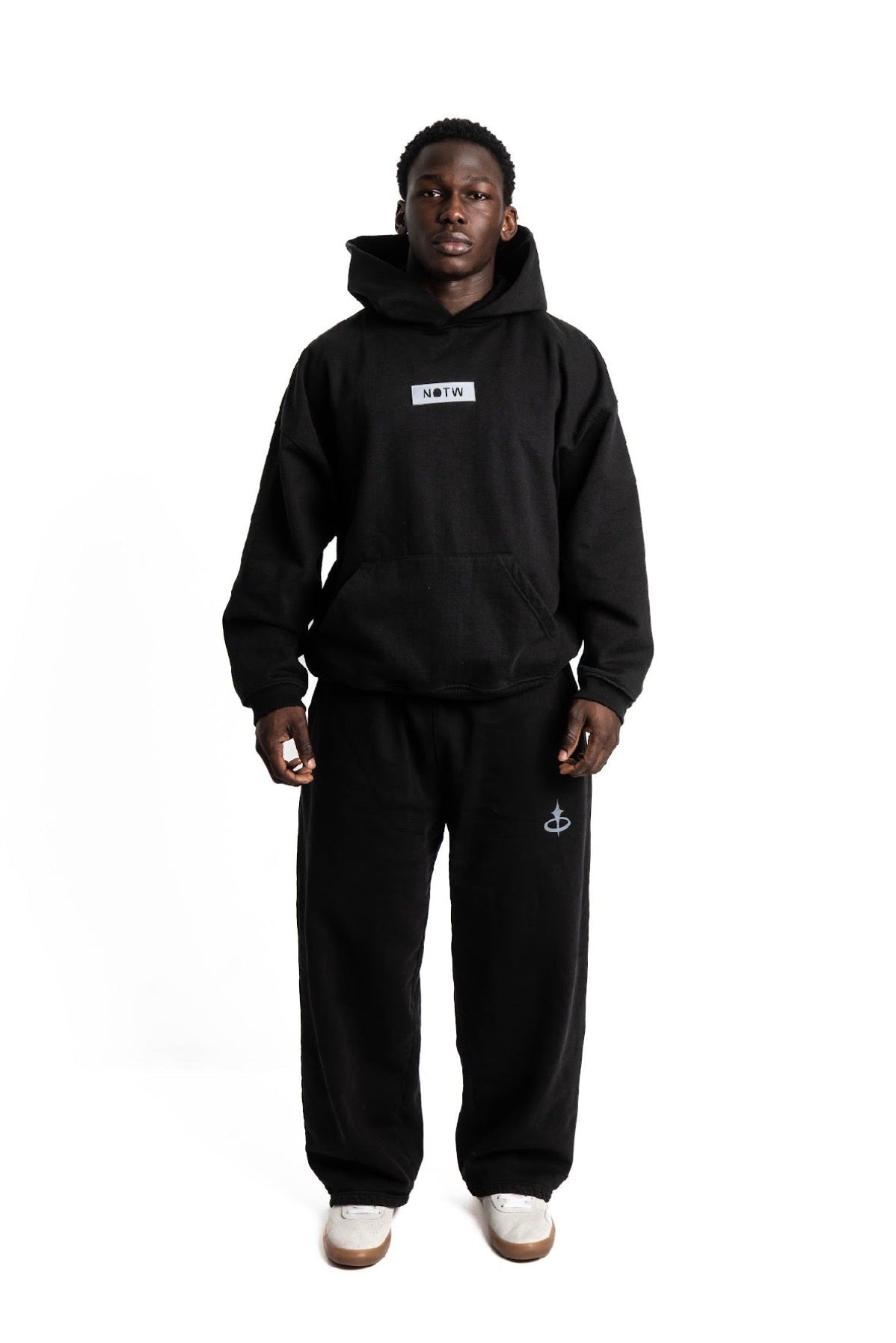 The NOTW — ALIGNMENT Pants (OBSIDIAN)